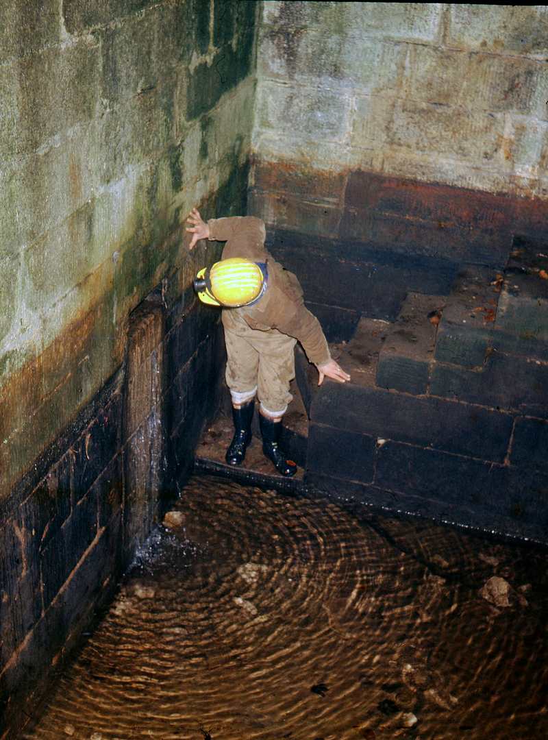 Stoke Sough tail  Bath house 1970